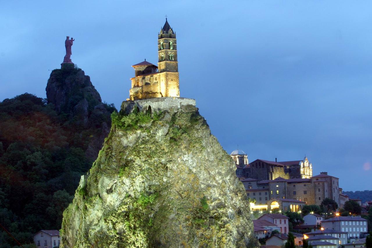 勒皮宜必思酒店 - 勒皮昂沃莱中心 Le Puy-en-Velay 外观 照片